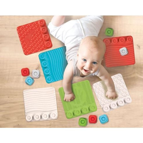 Clementoni Clemmy Szenzoros játszószőnyeg puha építőkockákkal