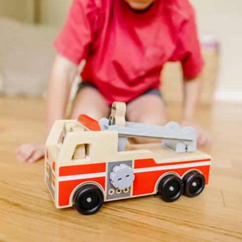 Melissa & Doug Fa járművek - Létrás tűzoltóautó