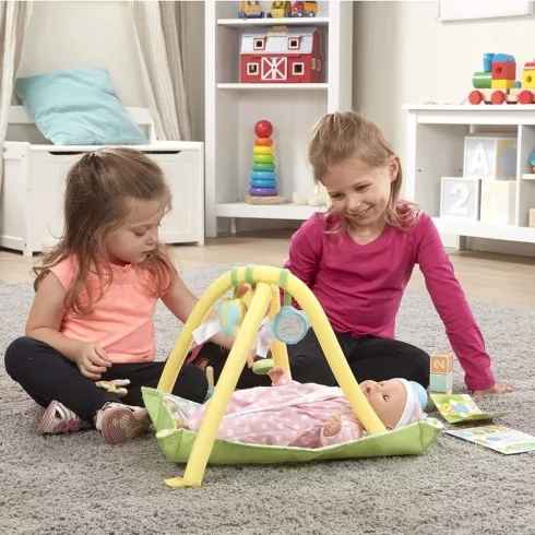 Melissa & Doug BABÁK ÉS BABAHÁZAK, BABA JÁTSZÓSZŐNYEG JÁTÉKOKKAL