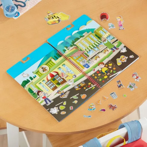 Melissa & Doug KREATÍV JÁTÉK, ÚJRAHASZNÁLHATÓ MATRICA FÜZET, MANCS ŐRJÁRAT - KALAND-ÖBÖL
