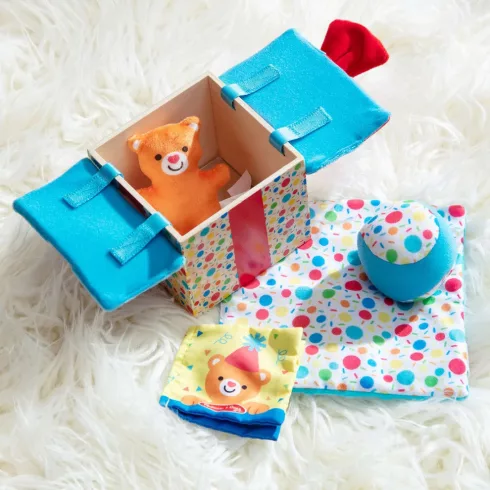 Melissa & Doug Fa doboz meglepetés játékkal