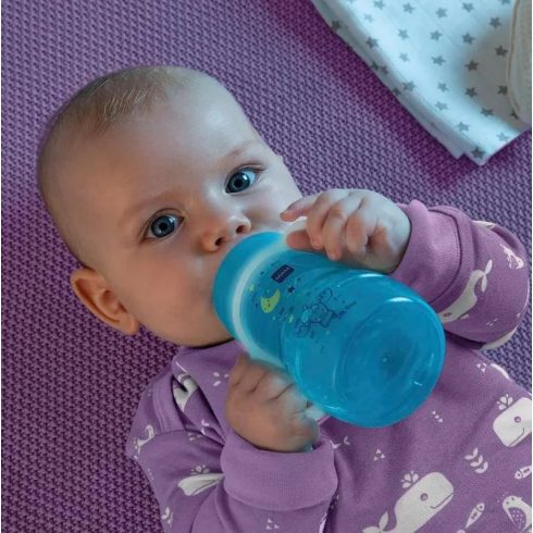 MAM Trainer Night tanuló itatópohár 220ml 4hó+ - Kék Pingvin