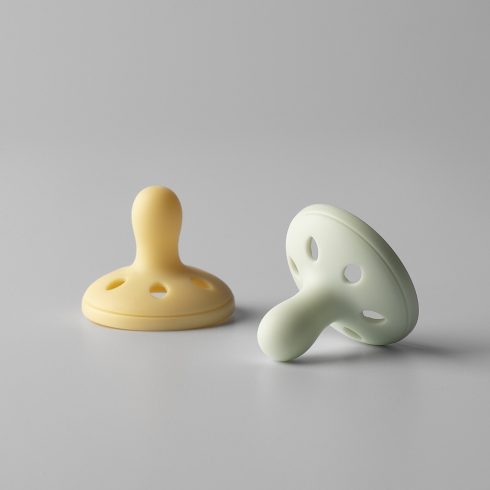 Tommee Tippee Breastlike anyamell formájú cumi 0-6 hó 2 db - Sárga/Zöld