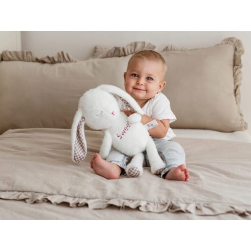 Bali Bazoo Ölelhető Plüss Nyuszi - Fehér