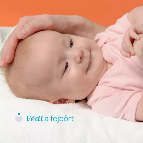 Chicco Baby Moments Sampon könnymentes 200 ml, körömvirággal és növényi glicerinnel