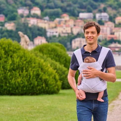 Chicco Boppy ComfyGrow hordozókendő - Light Grey