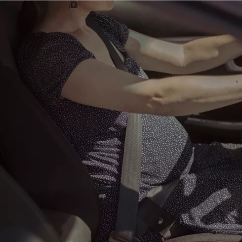 PETITE&MARS Biztonsági övterelő kismamáknak Beltley