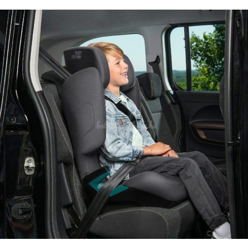 Britax Römer ADVENTURE PLUS 2 i-Size biztonsági gyerekülés – 100–150 cm - Night Blue