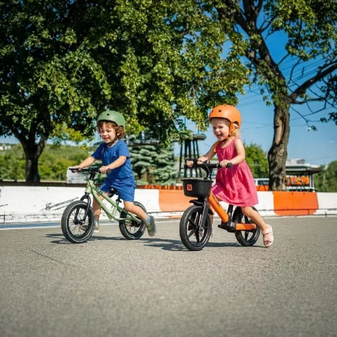 Cruiser futóbicikli fékkel - Orange Race