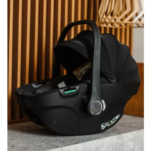 Venicci Tiago I-size autósülés 40-87cm-is - Black