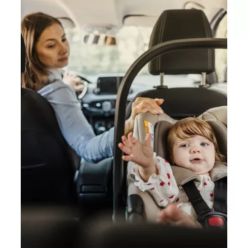 Venicci Tiago I-size autósülés 40-87cm-is - Black