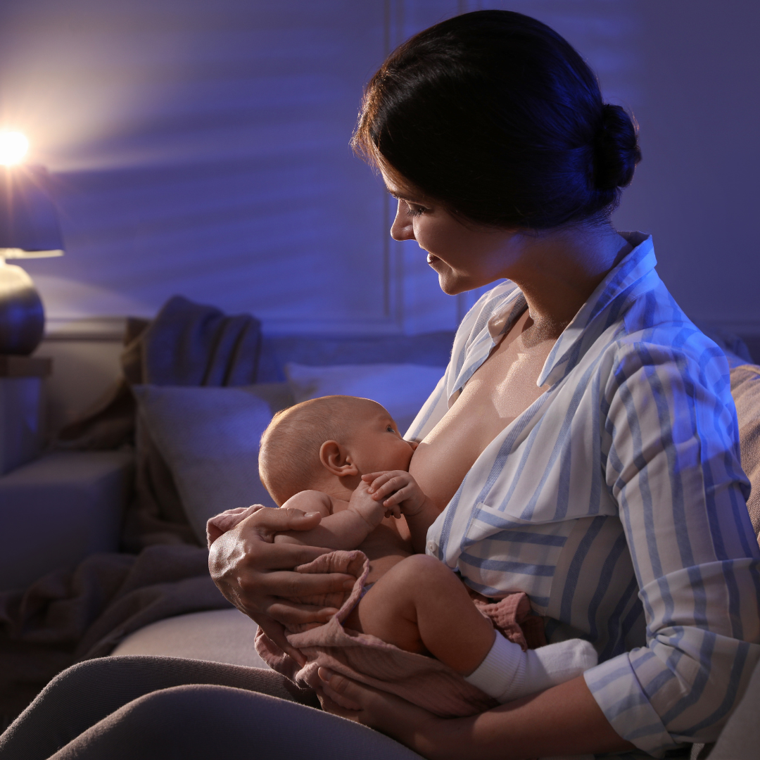 Éhes a babám éjszaka? – Evés, alvás és felébredések 0–6 hónapos korban (2026)